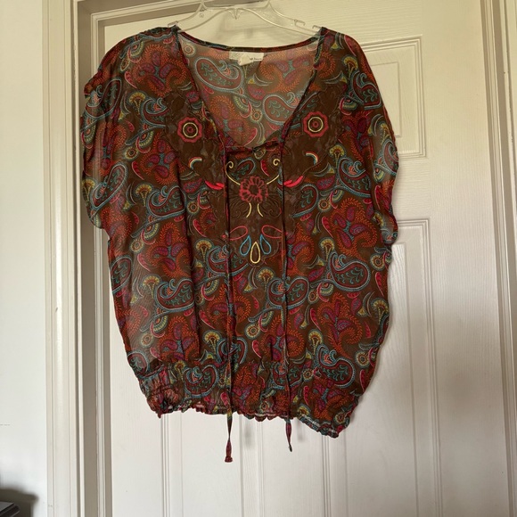 Derek Heart Tops - Derek Heart Multicolor Paisley Blouse